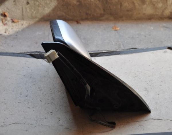 Toyota - RAV 4 - 3 drzwi - (2000 - 2003) - Lusterka /  Lewe elektryczne