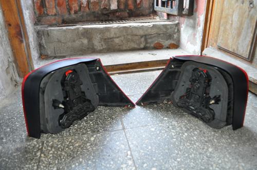 Volkswagen - Golf IV - 3 drzwi - (1997 - 2003) - Oświetlenie / Lampa tylna lewa