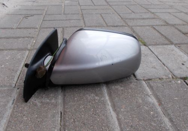 Peugeot - 307 - 3 drzwi - (2005 - 2008) - Lusterka /  Lewe elektryczne