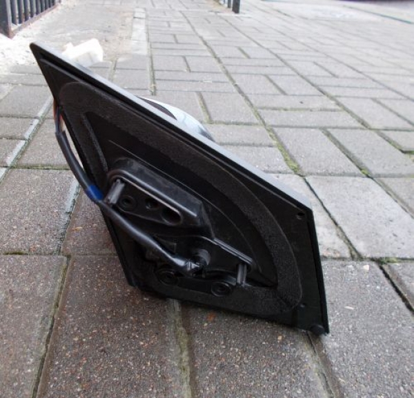 Toyota - Auris - 5 drzwi - (2015-) - Lusterka /  Lewe elektryczne