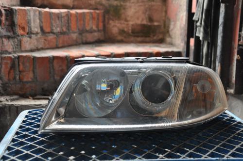 Volkswagen - Passat - (2000 - 2005) - Oświetlenie / Lampa przednia lewa