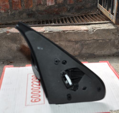 Renault - Clio - 5 drzwi - (1998 - 2001) - Lusterka /  Lewe elektryczne