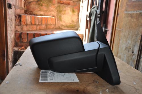 Jeep - Commander - XH - (2005-) - Lusterka /  Prawe elektryczne