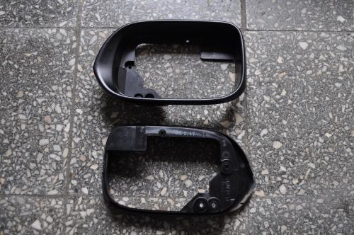 Honda - Civic - 4 drzwi - (2003 - 2005) - Lusterka / Ramka lewa