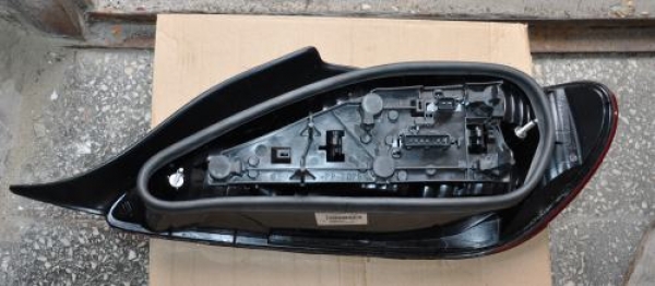 Peugeot - 308 - Kombi - (2014 - 2021) - Oświetlenie / Lampa tylna lewa