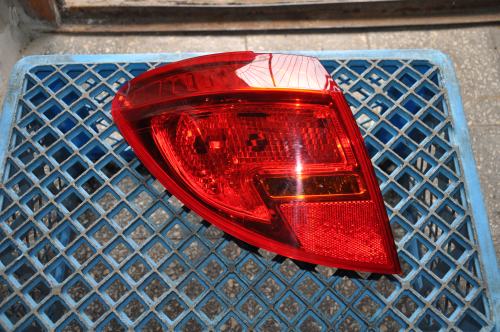 Opel - Meriva - (2010 - 2014) - Oświetlenie / Lampa tylna lewa