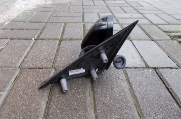 BMW - Seria 5 - E60 - (2003 - 2007) - Lusterka /  Prawe elektryczne