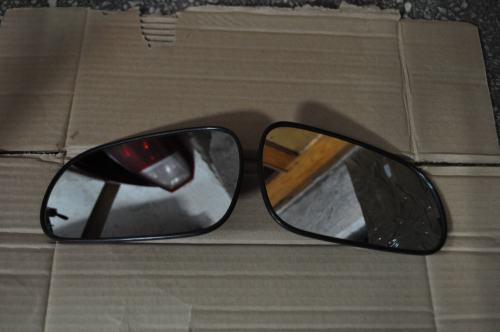 Honda - Civic - 5 drzwi - (1994 - 1997) - Lusterka / Wkład prawego elektrycznego