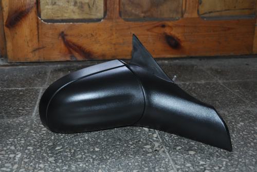 Opel - Corsa - B - 5 drzwi - (1997 - 2000) - Lusterka / Prawe ręczne wewnętrznie regulowane