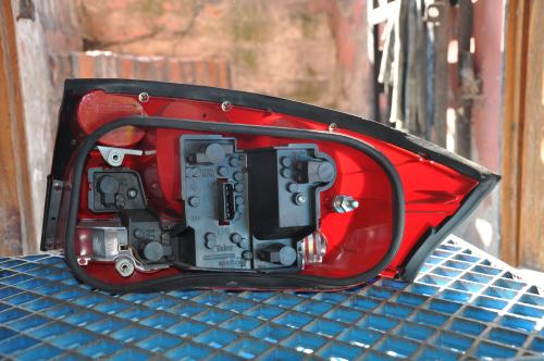 Audi - TT - (1998 - 2006) - Oświetlenie / Lampa tylna lewa