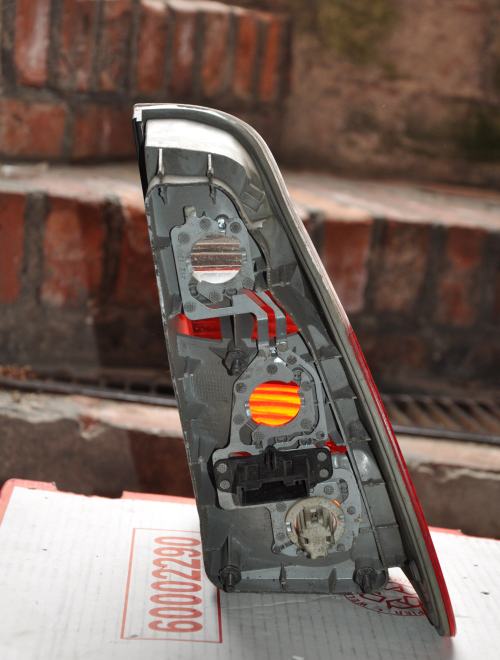 BMW - X5 - (1998 - 2003) - Oświetlenie / Lampa tylna lewa