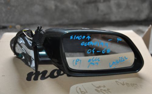 Skoda - Octavia - Kombi - (2006 - 2008) - Lusterka /  Prawe elektryczne