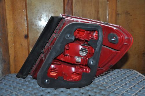 Mercedes-Benz - C-Klasa - S204 - Kombi - (2007 - 2011) - Oświetlenie / Lampa tylna lewa