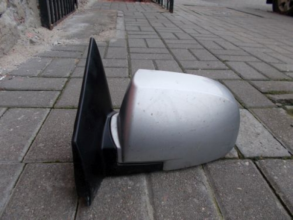 Kia - Carens - (2002 - 2006) - Lusterka /  Lewe elektryczne