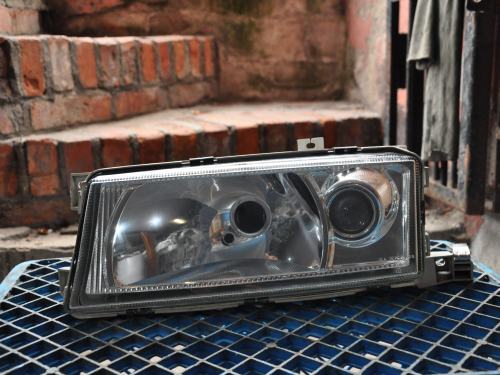 Skoda - Octavia - (2000 - 2004) - Oświetlenie / Lampa przednia lewa