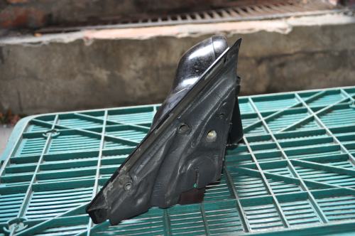 Audi - 100 - Kombi - (1990 - 1994) - Lusterka /  Prawe elektryczne