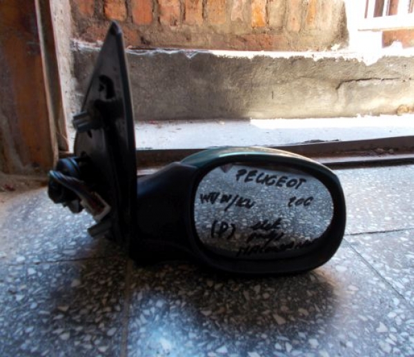 Peugeot - 206 - 3 drzwi - (2003 - 2009) - Lusterka /  Prawe elektryczne