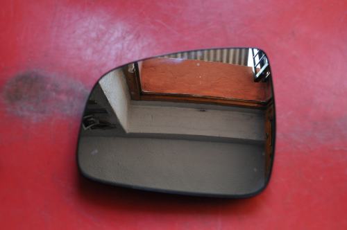 Dacia - Logan - (2008 - 2013) - Lusterka / Wkład lewego elektrycznego