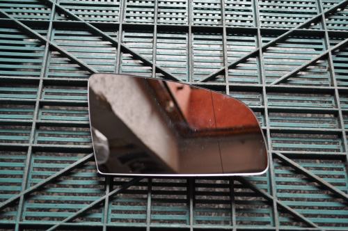 Audi - A3 - 3 drzwi - (2003 - 2008) - Lusterka / Wkład prawego elektrycznego