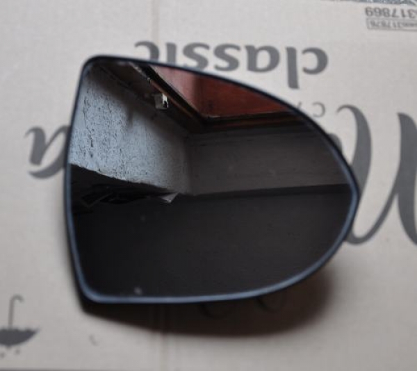 Kia - Sportage - (2010 - 2015) - Lusterka / Wkład prawego elektrycznego