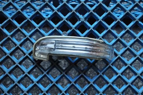 Mercedes-Benz - C-Klasa - W203 - (2004 - 2007) - Lusterka / Kierunkowskaz w lusterku lewy