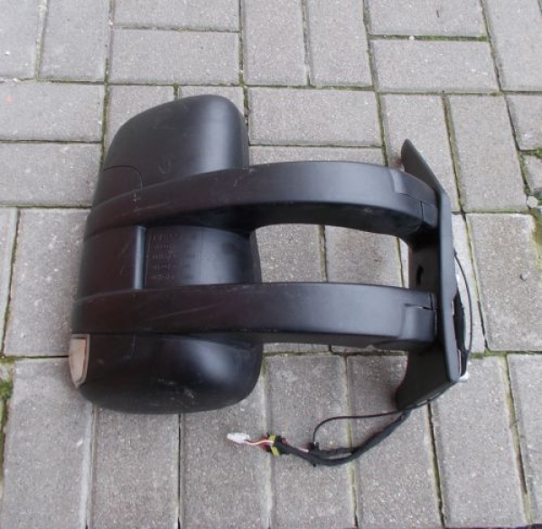 Iveco - Turbo Daily - (2011 - 2014) - Lusterka /  Prawe elektryczne