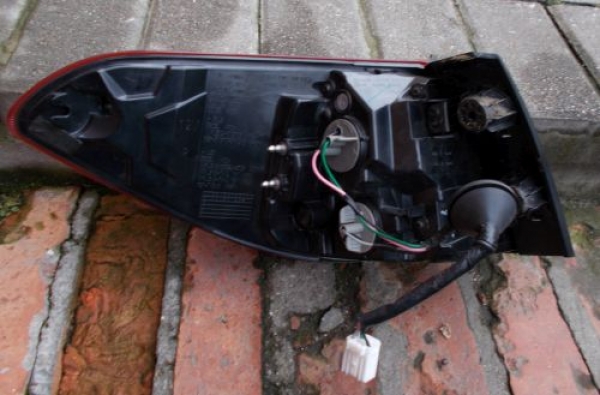 Hyundai - i30 - Kombi - (2015-) - Oświetlenie / Lampa tylna  prawa