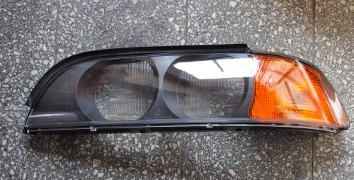 BMW - Seria 5 - E39 - (1995 - 2000) - Oświetlenie / Szkło do lampy lewej