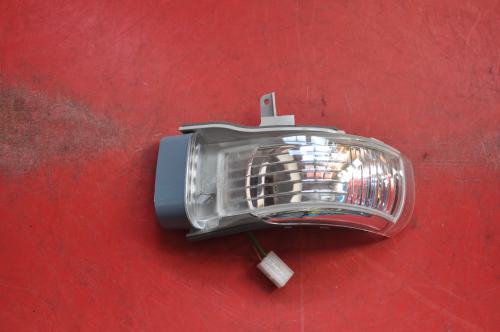 Volkswagen - Touran - (2006 - 2010) - Lusterka / Kierunkowskaz w lusterku lewy