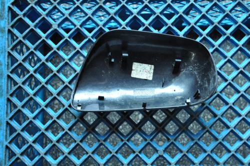 Toyota - Yaris - 5 drzwi - (2006 - 2009) - Lusterka / Obudowa strona prawa