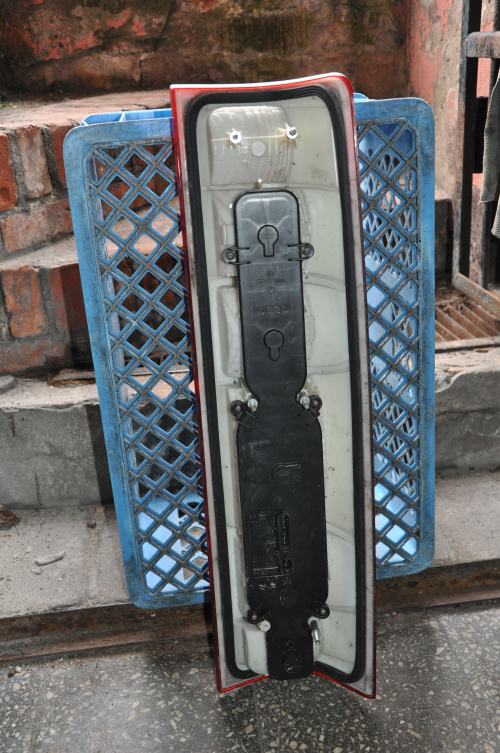 Iveco - Turbo Daily - (2006 - 2011) - Oświetlenie / Lampa tylna lewa