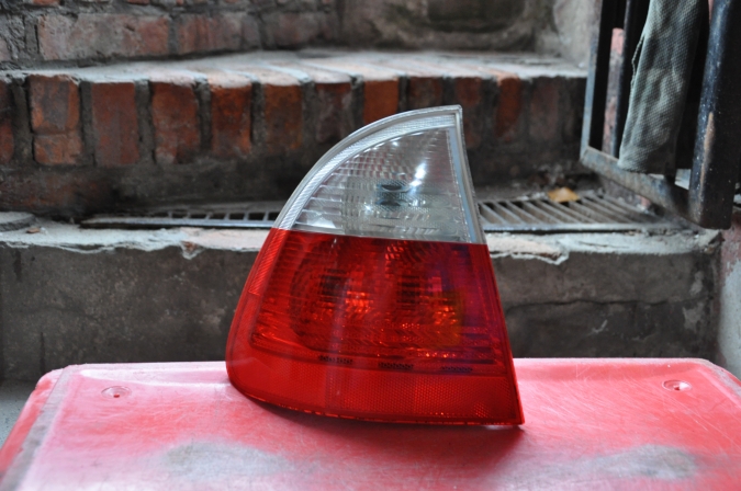 BMW - Seria 3 - E46 - Kombi - (1999 - 2002) - Oświetlenie / Lampa tylna lewa