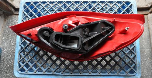 Peugeot - 207 - CC - Cabrio - (2007 - 2009) - Oświetlenie / Lampa tylna lewa