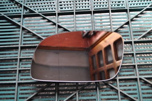 Volkswagen - Touran - (2003 - 2006) - Lusterka / Wkład lewego elektrycznego