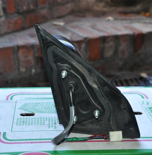 Toyota - Yaris Verso - (2003 - 2005) - Lusterka /  Lewe elektryczne