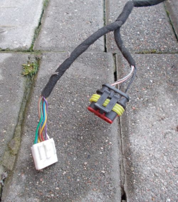 Iveco - Turbo Daily - (2006 - 2011) - Lusterka /  Lewe elektryczne