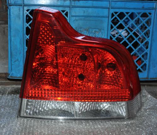 Volvo - S 60 - (2005 - 2007) - Oświetlenie / Lampa tylna  prawa