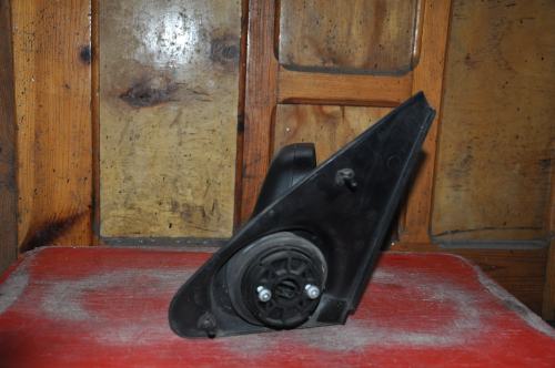 Land Rover - Freelander - 5 drzwi - (1997 - 2004) - Lusterka /  Prawe elektryczne