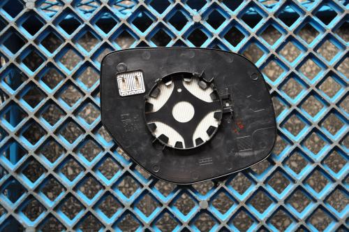 Mitsubishi - Outlander - (2012 - 2015) - Lusterka / Wkład lewego elektrycznego