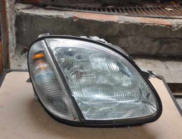 Mercedes-Benz - SLK - R170 - (1996 - 2000) - Oświetlenie / Lampa przednia prawa