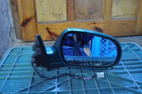 Honda - Accord - 4 drzwi - (1993 - 1996) - Lusterka /  Prawe elektryczne