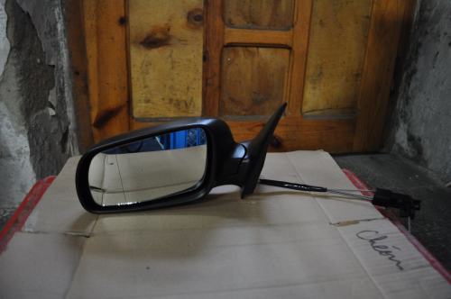 Skoda - Fabia - 5 drzwi - (2004 - 2007) - Lusterka / Lewe ręczne wewnętrznie regulowane