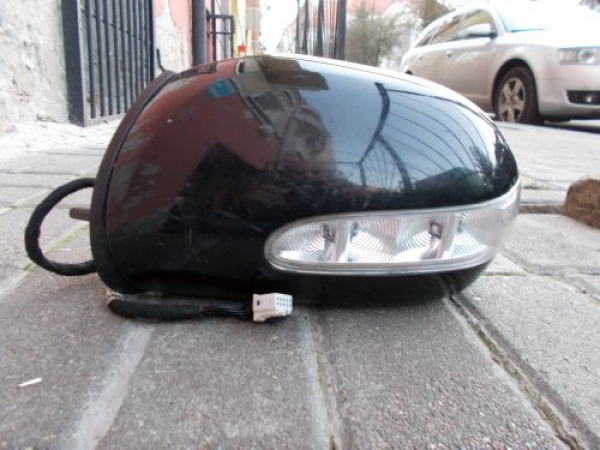 Mercedes-Benz - ML - Klasa - W164 - (2005 - 2008) - Lusterka /  Lewe elektryczne