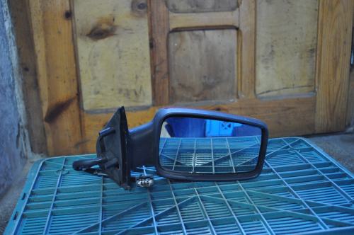 Seat - Toledo - (1990 - 1995) - Lusterka /  Prawe elektryczne