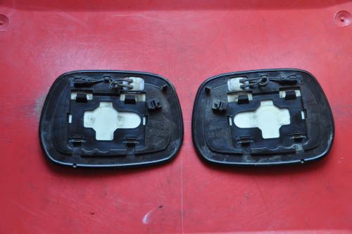 Toyota - RAV 4 - 3 drzwi - (2000 - 2003) - Lusterka / Wkład lewego elektrycznego