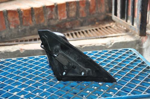 Mazda - 323 F - 5 drzwi - (2000 - 2002) - Lusterka /  Lewe elektryczne