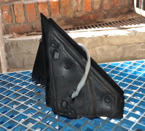 Lancia - Delta - 5 drzwi - (2011 - 2014) - Lusterka /  Lewe elektryczne