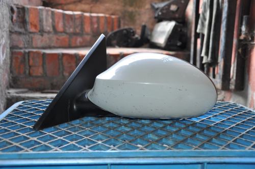 BMW - Seria 1 -  E81 - 3 drzwi - (2007 - 2011) - Lusterka /  Lewe elektryczne