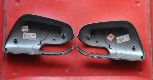 Toyota - Avensis - Kombi - (2006 - 2009) - Lusterka / Obudowa strona prawa