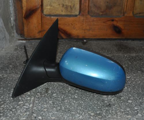 Opel - Corsa - C - 3 drzwi - (2000 - 2003) - Lusterka / Lewe ręczne wewnętrznie regulowane